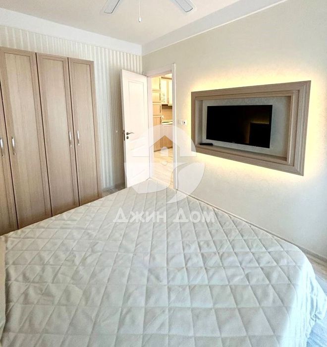 Продава се Двустаен апартамент в Свети Влас - 42 кв.м за 1275 €/кв.м - Снимка #5