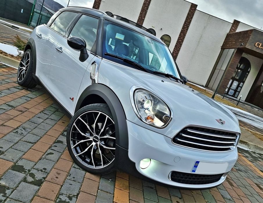 Mini Cooper 4x4 2011 -Full ,Panoramic,Piele,Intretinut