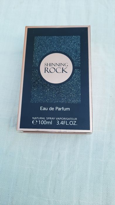 Различни парфюми