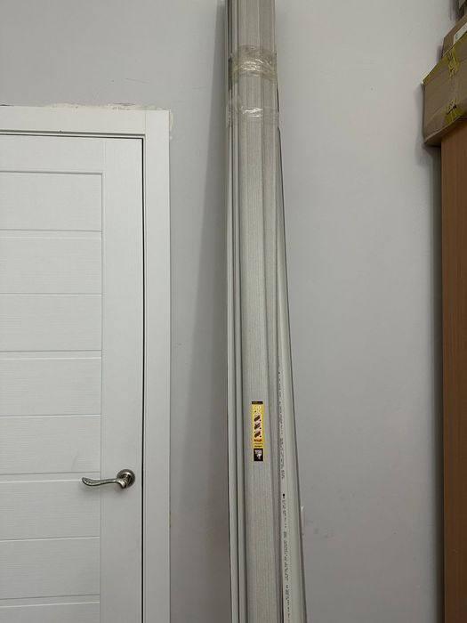 Продам Плинтусы 52кв м