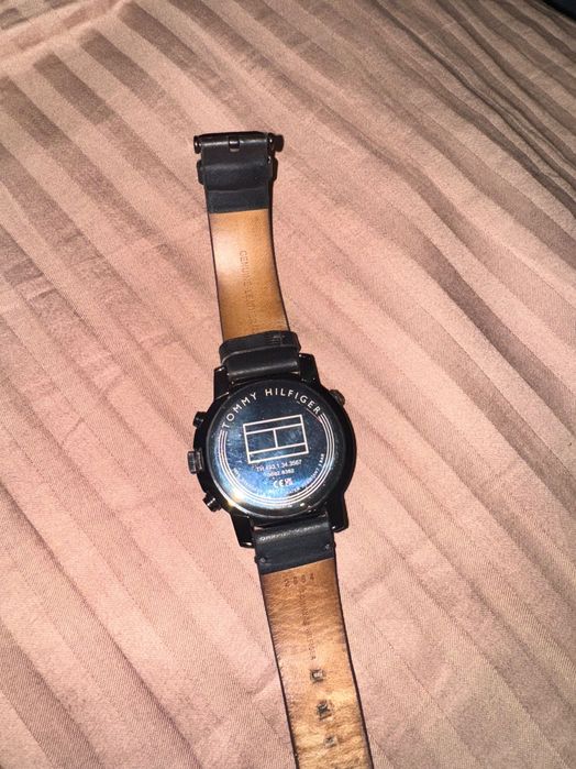 часы Tommy Hilfiger