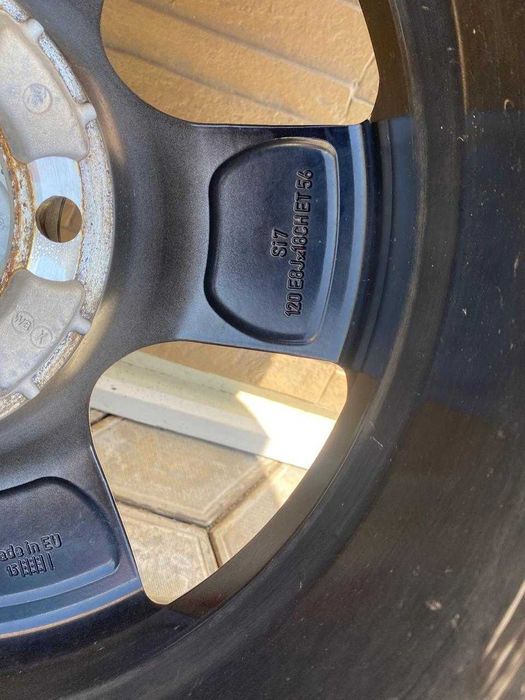 Зимние шины колёса с дисками