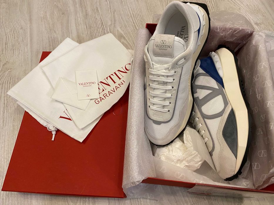 Valentino sneakers 40, 41 si 42 originali, full box, retail 790 euro
