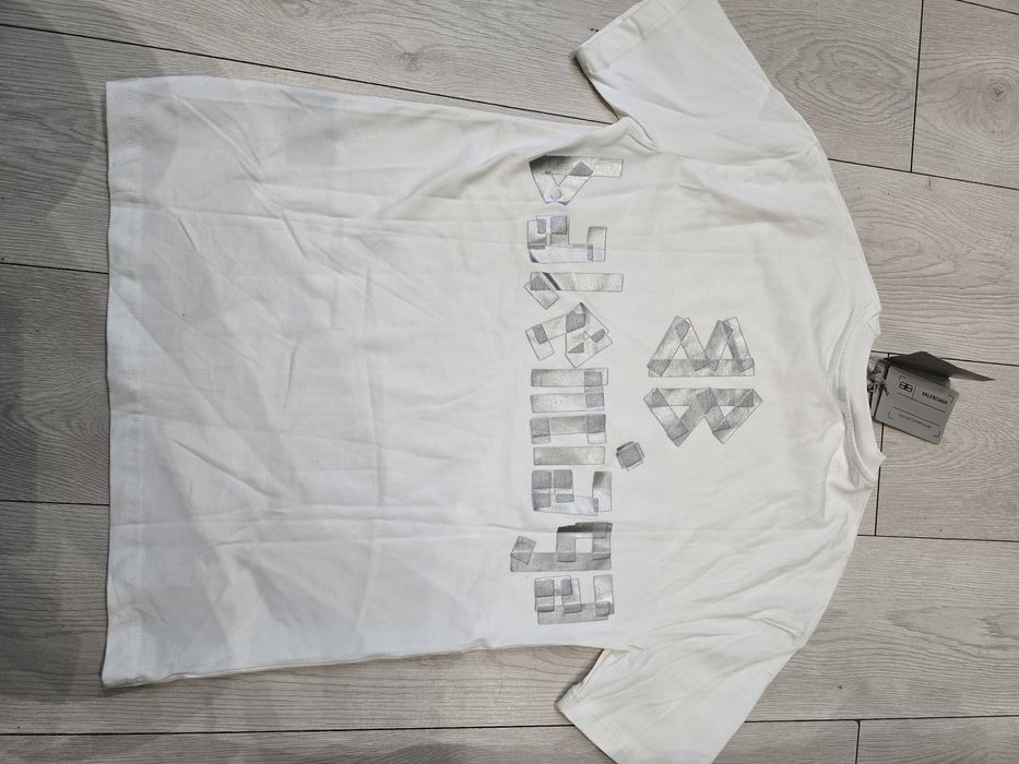 Tricou  Balenciaga premium