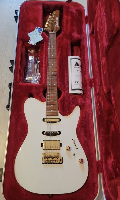 Ibanez Prestige LB1 WH - Lari Basilio (Made in Japan)