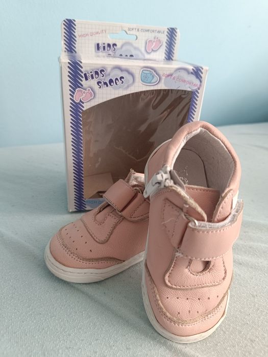 Обувки за прохождане Todor 19/20 номер