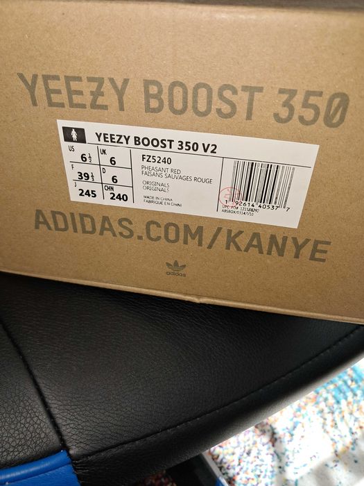 Yeezy Boost 350 v2 Sand Taupe 38-39