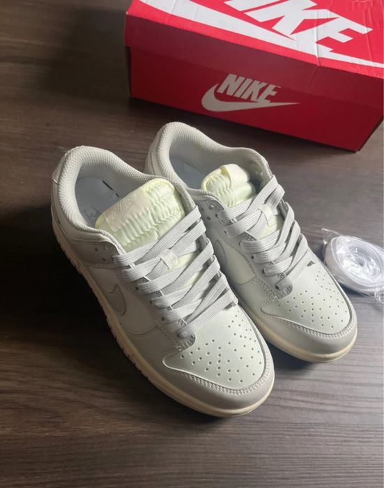 Nike dunk low noi in cutie