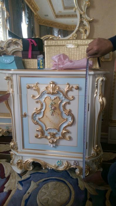 Реставрация и изготовление мебели.