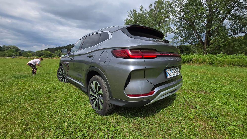 BYD Atto 3 2025 — imagine 2