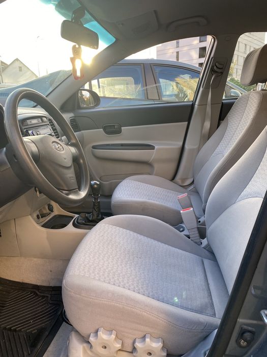 Hyundai Accent 1.5 diesel | 155000 km reali | stare foarte buna | doar 2 proprietari anteriori