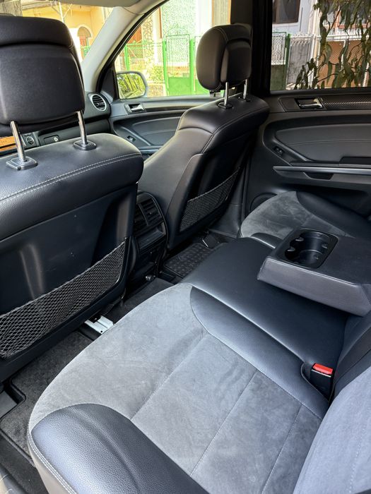 Mercedes ML 300 Blue efficiency unic propieter in RO istoric Autoklass