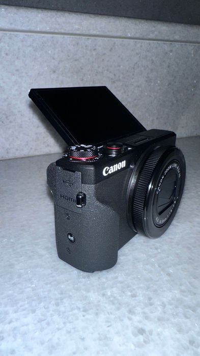 Дигитален фотоапарат Canon PowerShot G7X Mark III, 20.1MP, 4K, Черен