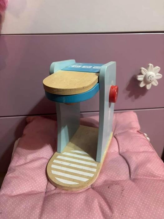 Детски играчки ня символични цени