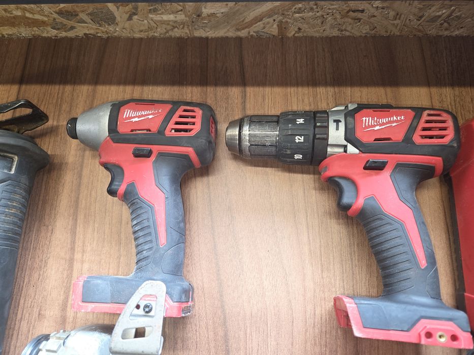 Set scule milwaukee 18 V