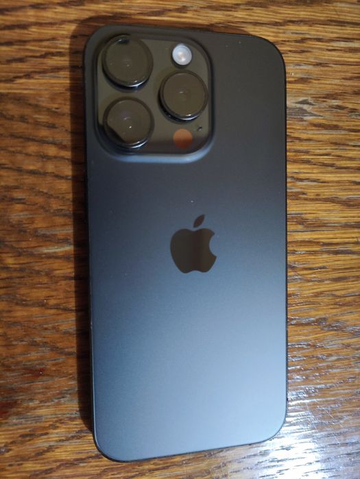 iPhone 15 Pro 128GB – Black Titanium