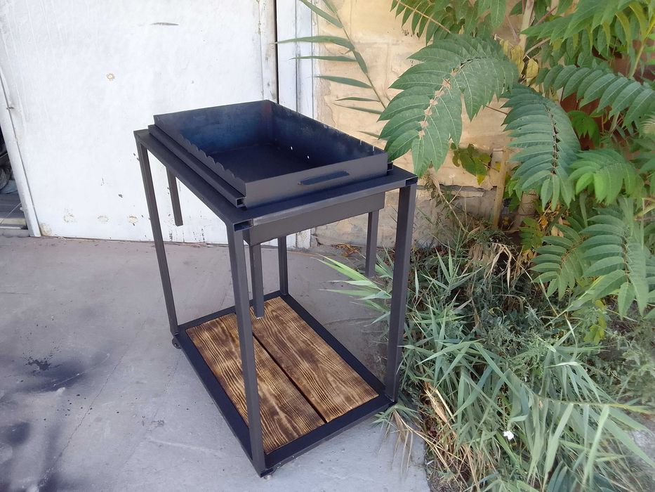 Мангал на колесиках