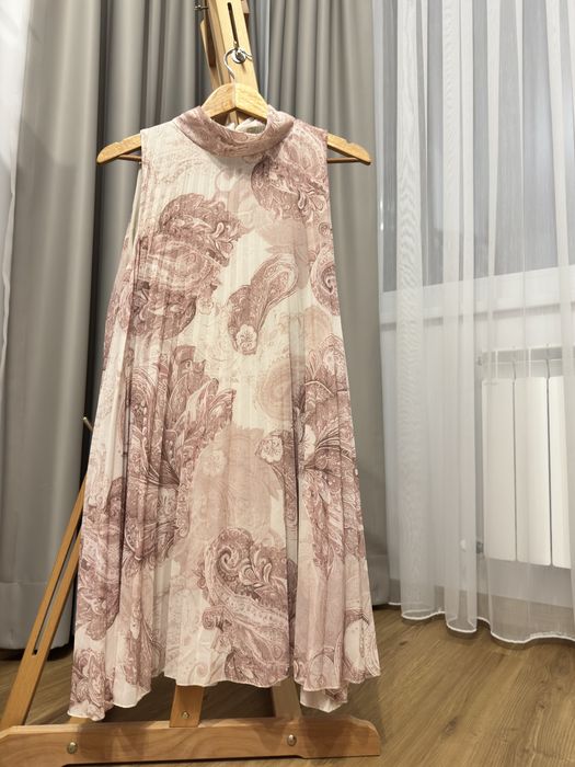 Рокля тип риза с колан и рокля солей