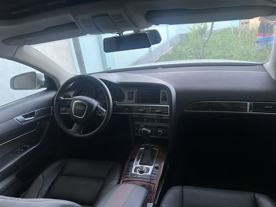 Audi A6 11000$ торгуемся
2005
Пробег 200 000
Люк есть
Мотор 3.2
Бензин