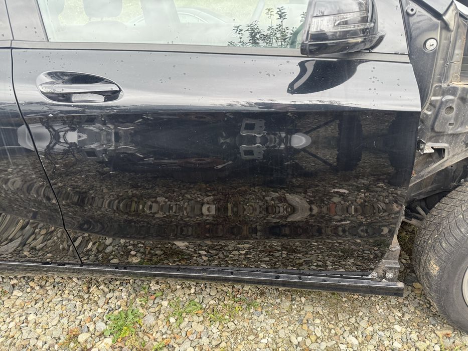 Usa fata spate oglinda prag aripa spate far Mercedes w246 B180 2013