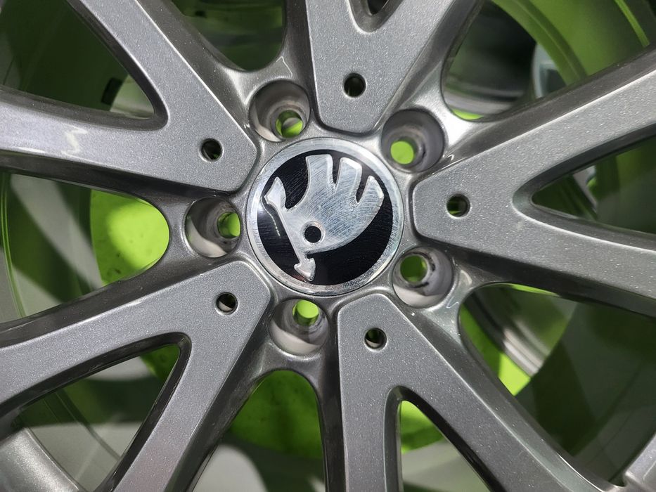 18 5x112 Skoda лети джанти 5х112 шкода
