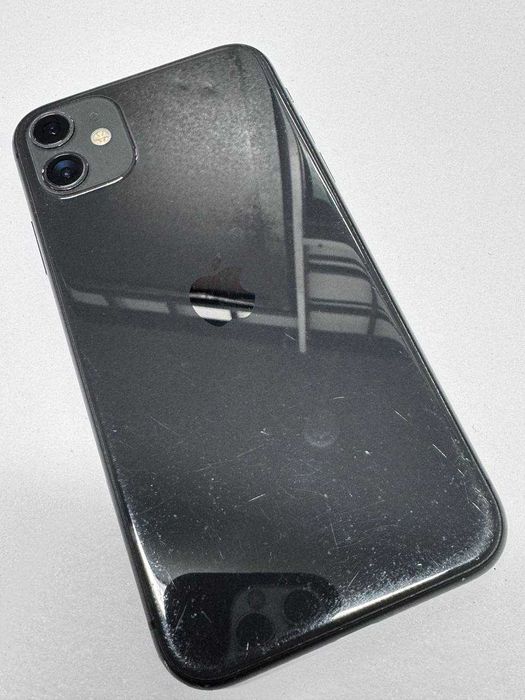 Марка iPhone: Apple iPhone 11 Память: 128 Gb