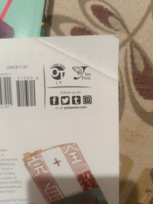 Cărți/manga de vânzare