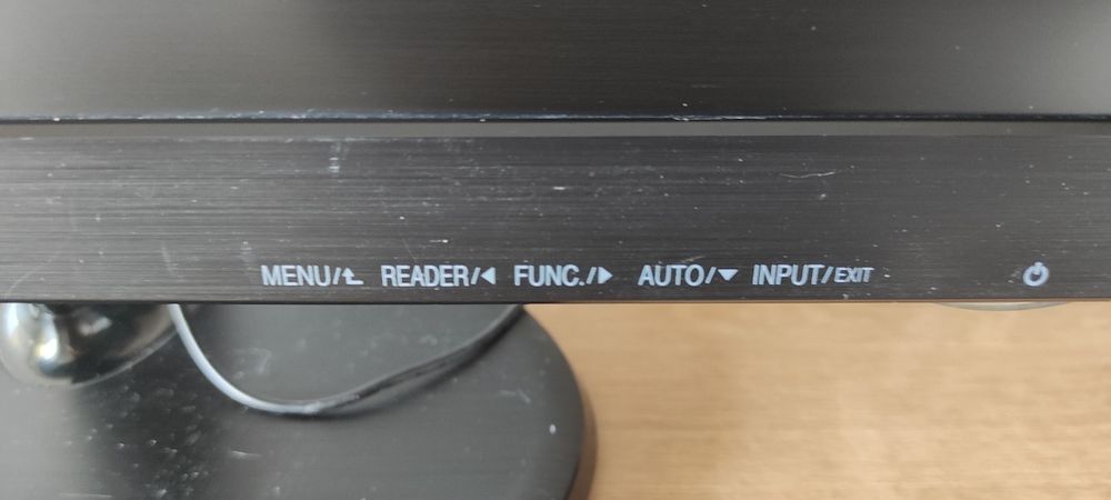 Монитор марки LG