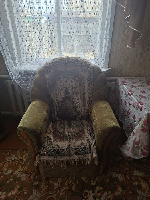 Продам диван кресло и мини диван