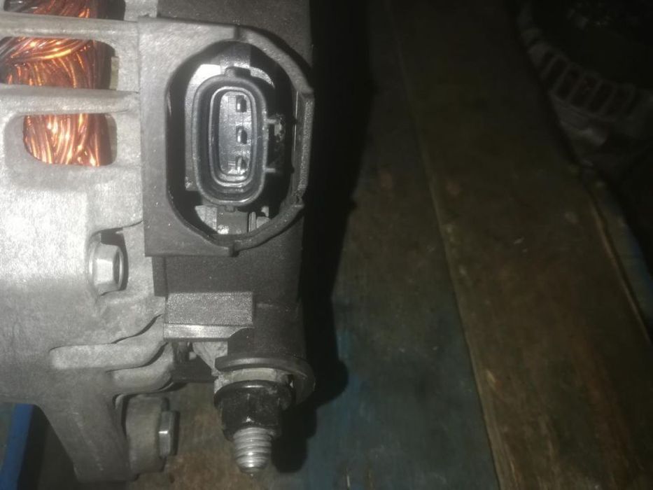 Alternator Hyundai kia motor 1.7crdi cod motor D4fd Hyundai i40 Hyunda
