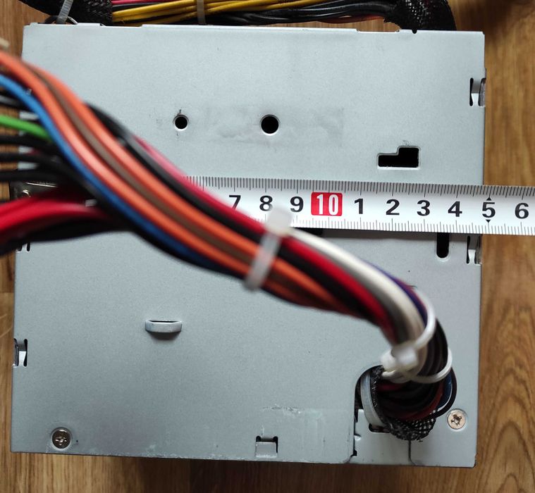 Марково Захранване от / за DELL