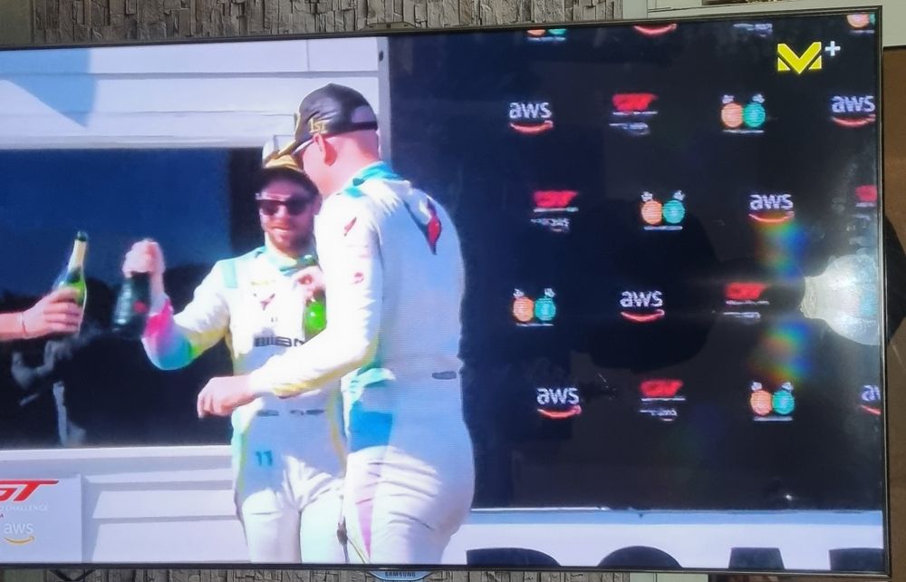 SMART Samsung tv 55" ue55es8005