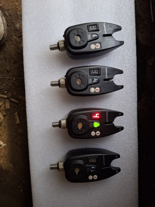 Senzori pescuit cu multiple functi sonore si luminoase