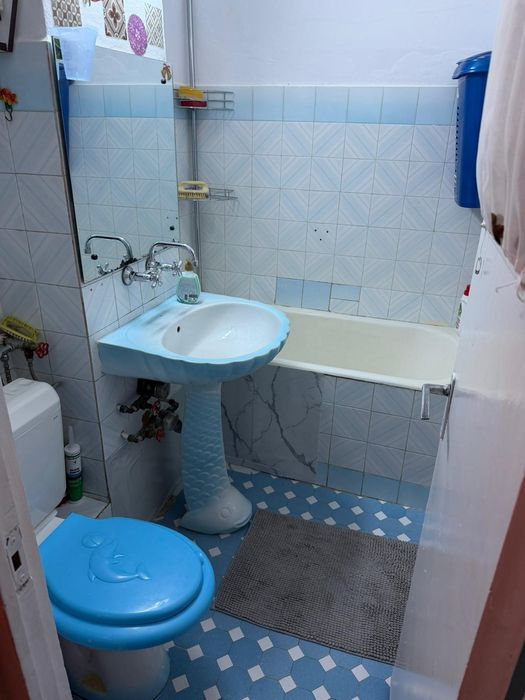 Închiriez apartament 2 camere Ploiesti Vest