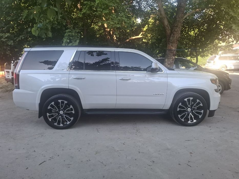 TAHOE  сотилади  навароченный