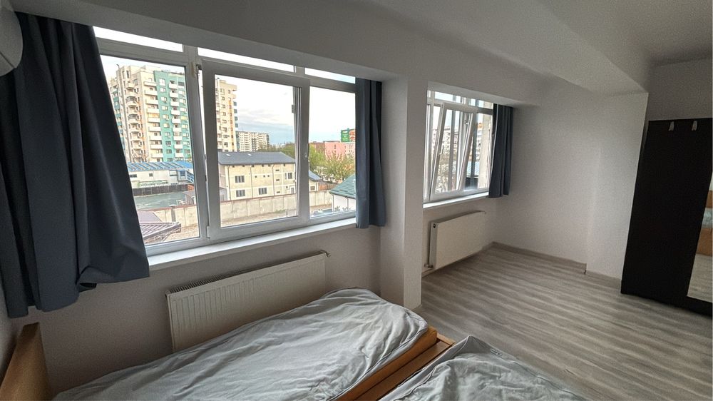 Ap. 3 camere, 84 mp + loc de parcare privat, bloc nou