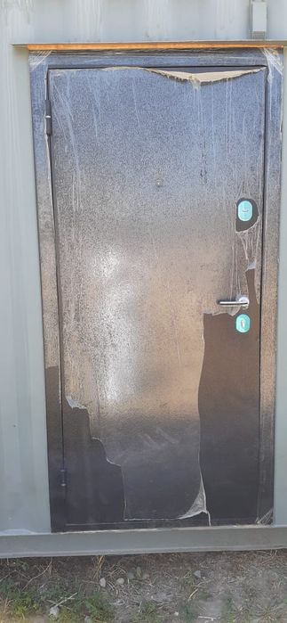 Продам контейнер 20 тонн