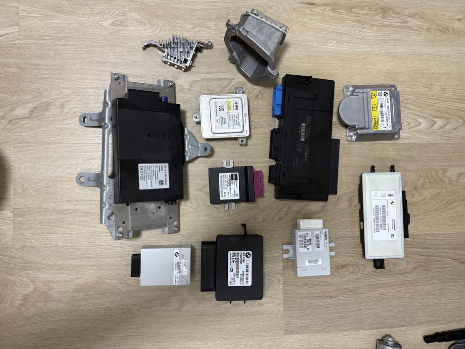 Dezmembrez Piese BMW F10 F11 530d xdrive 258 cai