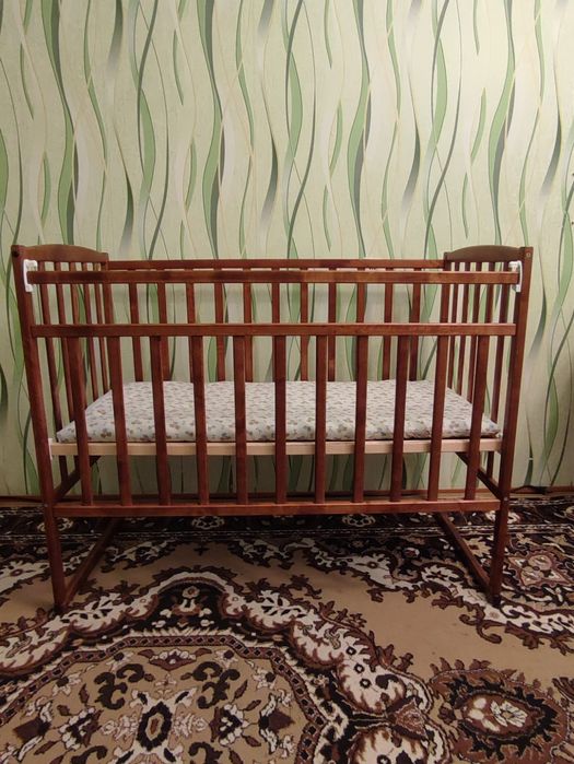 Продаётся кроватка