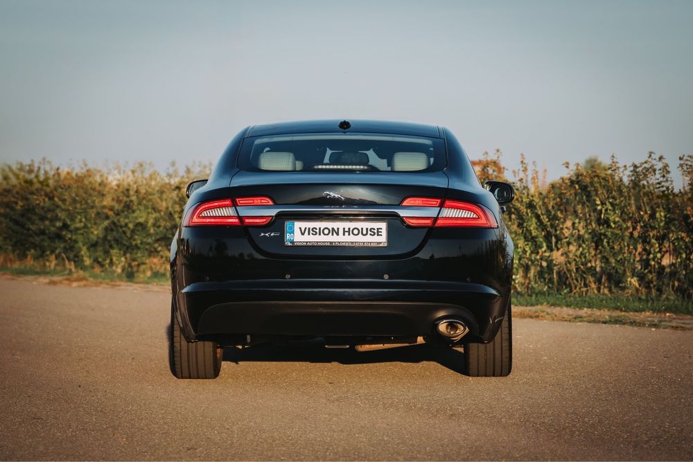 Jaguar XF 2.2Diesel 190cp Automat TOP