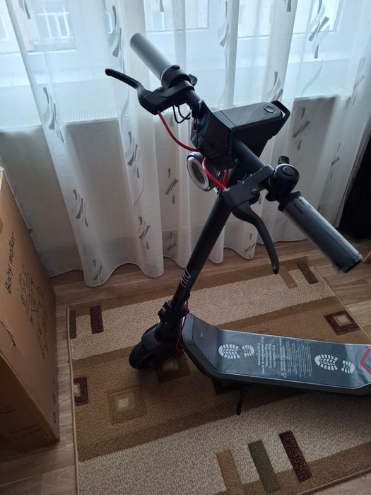 Trotineta Noua sigilata