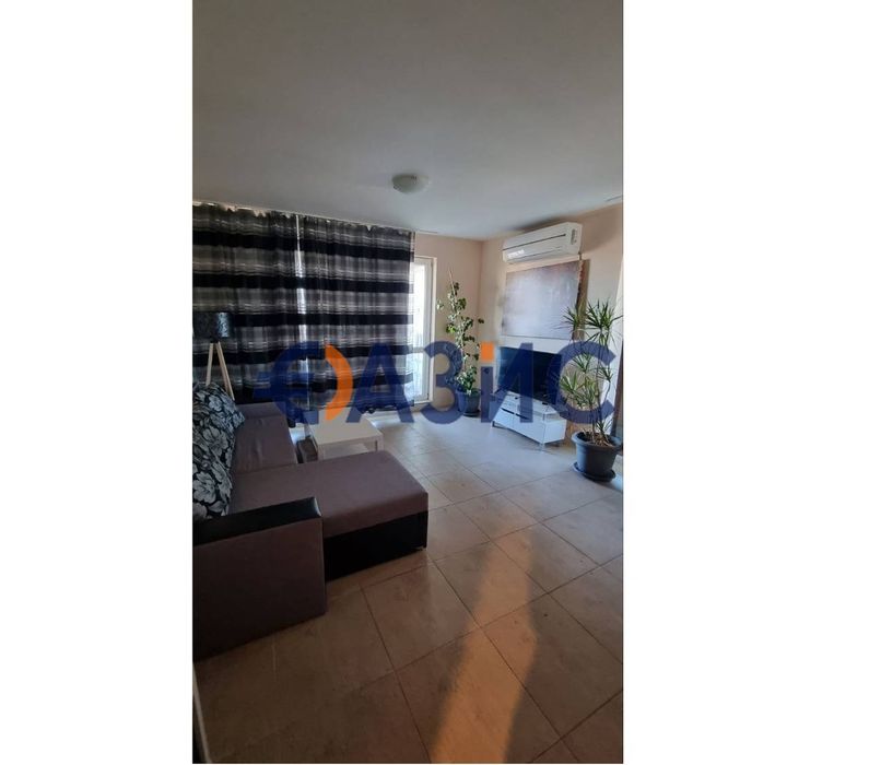 Продава се Двустаен апартамент в к.к. Слънчев бряг - 103 кв.м за 534 €/кв.м - Снимка #3