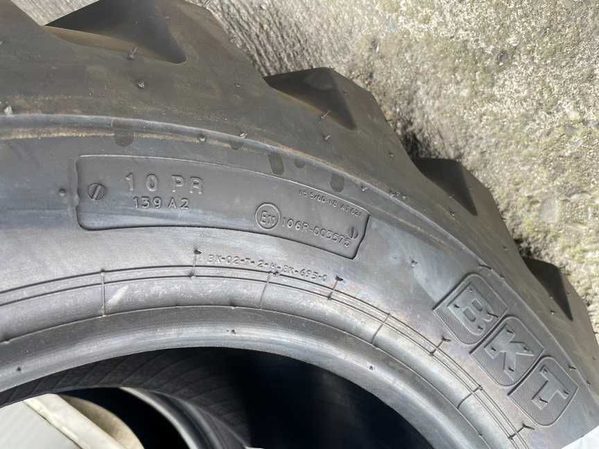 Cauciucuri noi 15.5/60-18 cu 10 pliuri pentru remorca marca BKT