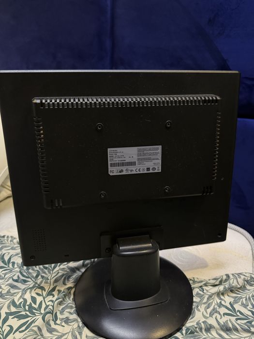 Монитор fujitsu siemens 60 HZ