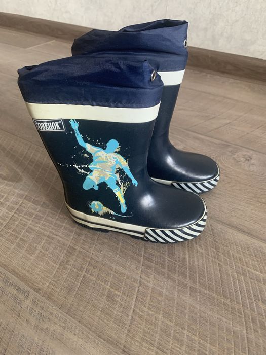 Резиновые сапоги детские