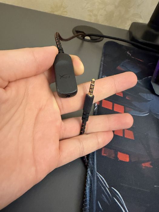 Игровые наушники HyperX Cloud III