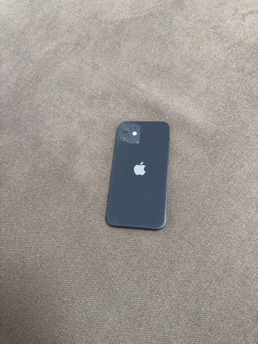 iPhone 12 mini 64GB – 100% Baterie (Negociabil)