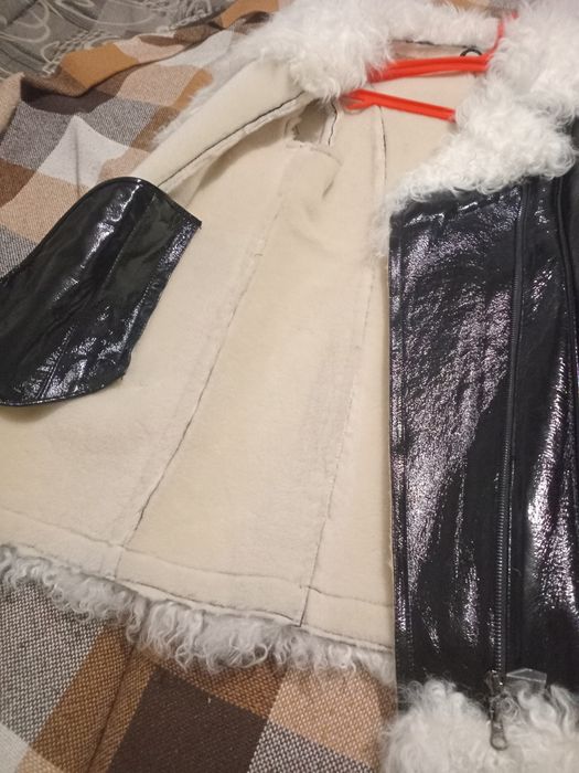 Продам дублёнку новую