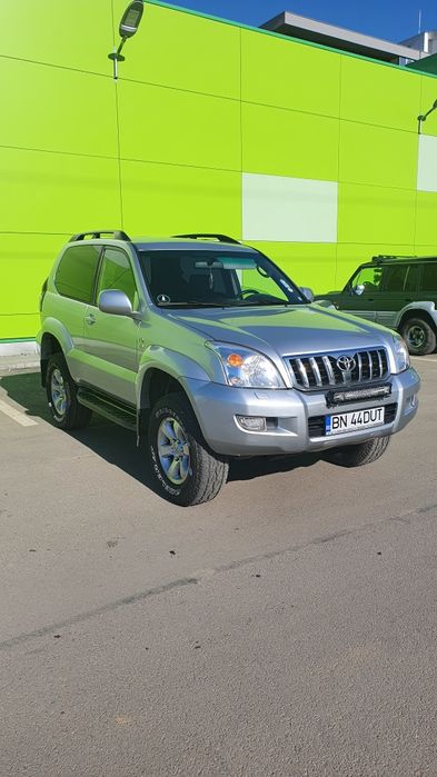 Toyota land cruiser j120