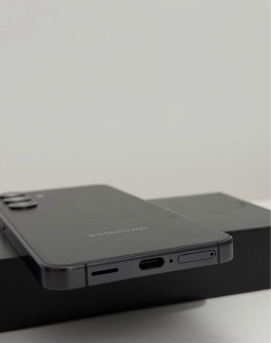 Samsung S24 / 256 GB Memorie / Liber De Retea / IMPECABIL